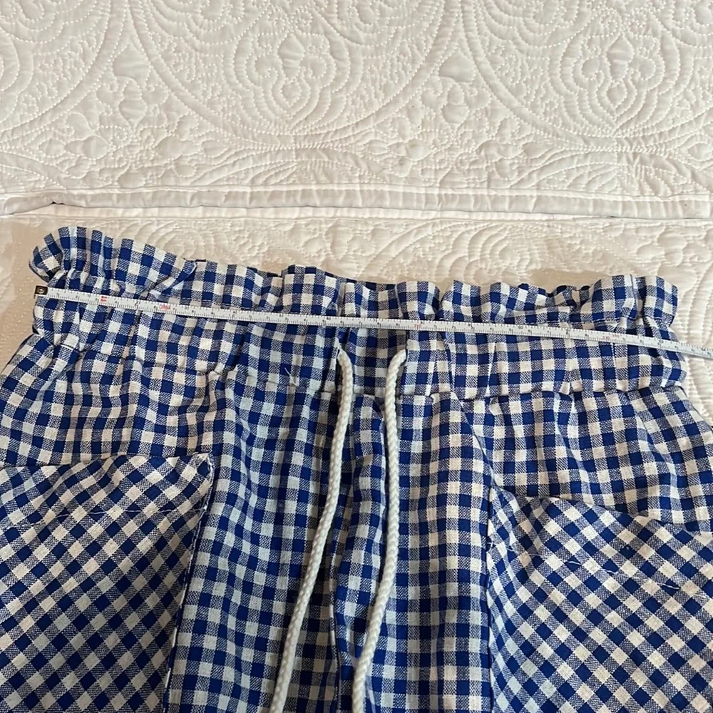 Banjara shorts, size small, NWT‎
